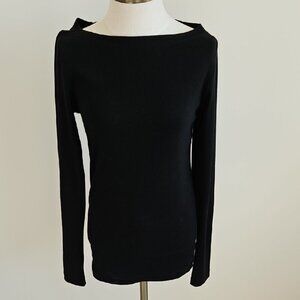 GAP Black Long Sleeve Tee